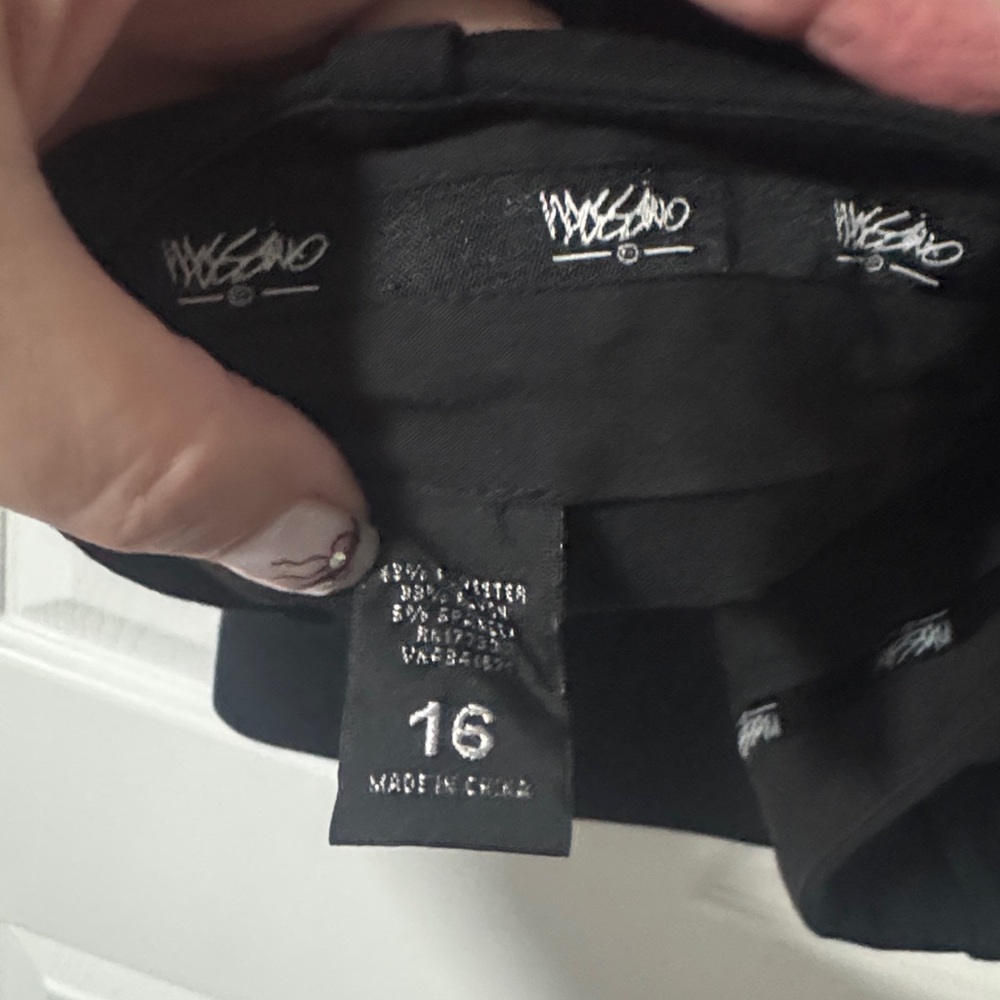 Black Pants - Picture 2 of 2